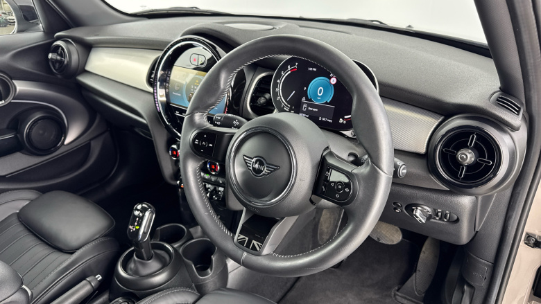 MINI Cooper 1.5 C Exclusive 5dr Auto Petrol Hatchback